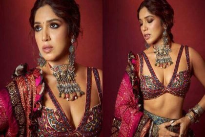 भूमि पेडनेकर एक हरे रंग के एथनिक आउटफिट में अपने प्रशंसकों को दीवाना बना रही हैं, जिसे उन्होंने सोने के नेकलेस सेट के साथ पेयर किया है। साथ ही उनका ग्लैमरस मेकअप भी लोगों का ध्यान खींच रहा है, जो उनके लुक के साथ काफी मेल खा