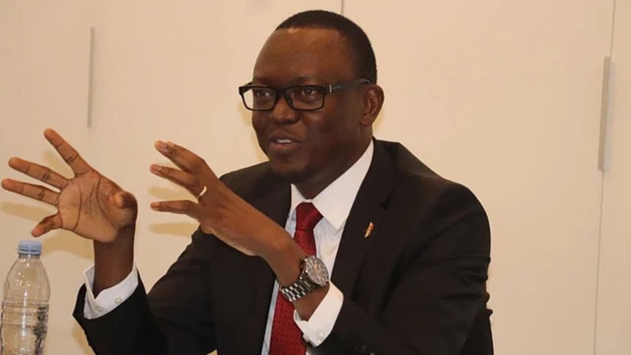 पूर्व प्रधानमंत्री को उनके घर से किया गया किडनैप, एक दर्जन हथियारबंद सैनिकों ने घर से जबरदस्ती किया अगवा