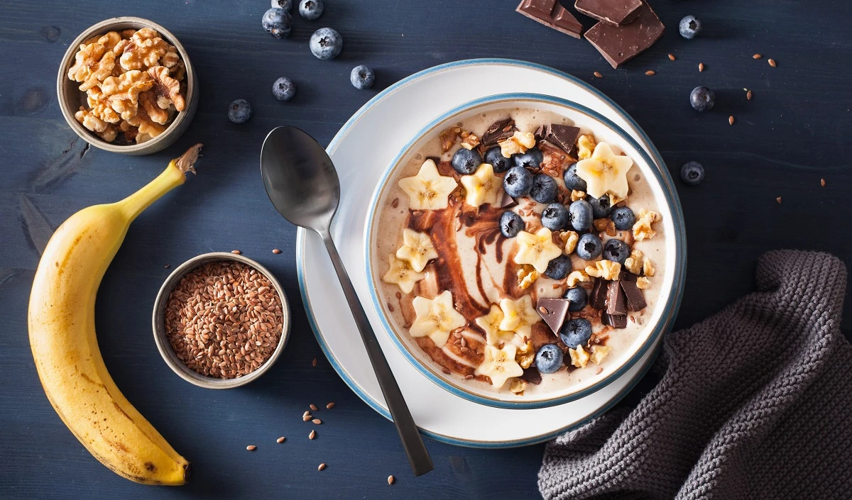 chocolate banana oatmeal