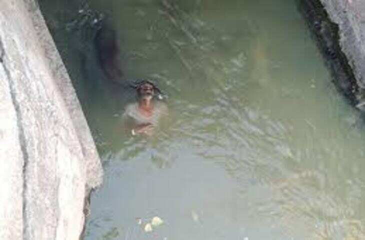 शव को लाढ़ोत माइनर पुलिया के पास फेंका, शरीर पर मिले कई गंभीर चोट के निशान