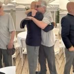 Cannes में अपने दोस्त रॉबर्ट डि नीरो से मिले अभिनेता अनुपम खेर, मुलाकात को बताया अद्भुत एहसास का पल 