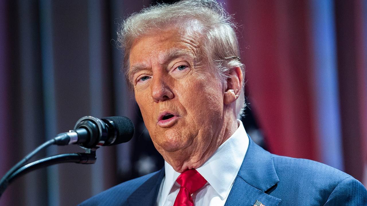 'पाकिस्तानी शानदार लोग, हम उन्हें नजरअंदाज नहीं कर सकते', भारत से टेंशन के बीच ट्रंप ने की आतंकी मुल्क की तारीफ