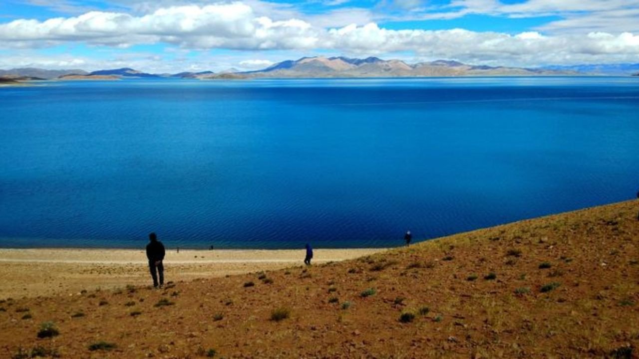 कैलाश पर्वत के पास बसी है राक्षसों की झील, जहां रावण ने नहाकर की थी कठोर तपस्या; जानें इस जगह से जुड़ी रहस्यमयी बातें