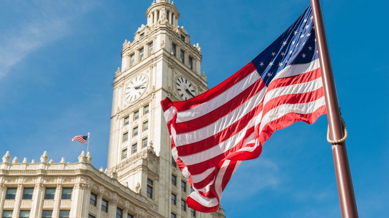 अमेरिकी दूतावास ने भारतीय नागरिकों को दी सख्त चेतावनी, वीजा अवधि से अधिक रुकने पर बताया क्या-क्या हो सकता है?