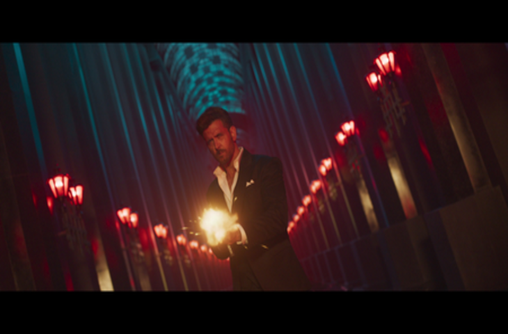 'वॉर 2' में ऋतिक रोशन आम इंसान भी लगेंगे और सुपरहीरो भी दिखाई देंगे- स्टाइलिस्ट अनाइता श्रॉफ