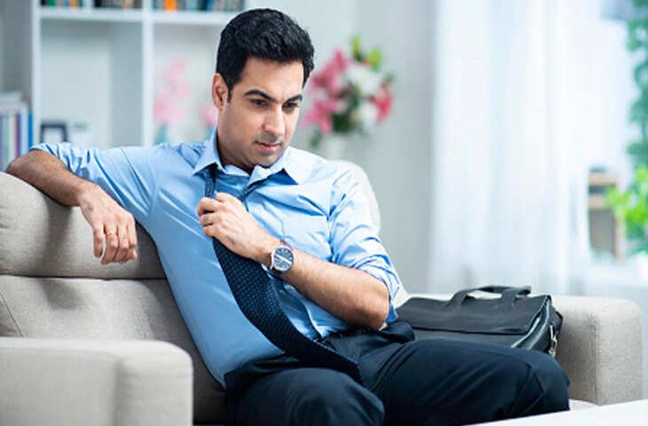 हर दिन थोड़ा-थोड़ा आपके आत्मविश्वास को कमजोर कर रही आपकी ही ये 5 आदतें, 2 मिनट के इस वीडियो में सीखे इनमे कैसे करे बदलाव ?