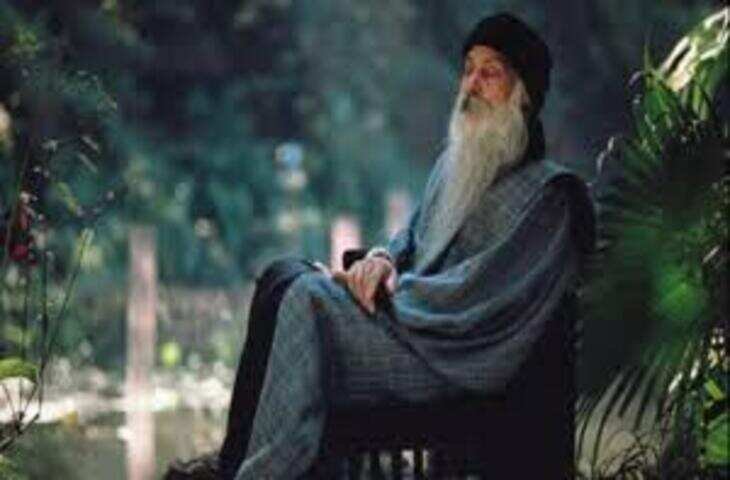 कुछ मिनटों के इस शानदार वीडियो में ओशो से जानिए जब इंसान को होता है सच्चा प्रेम तब कैसी होती है अनुभूति ?