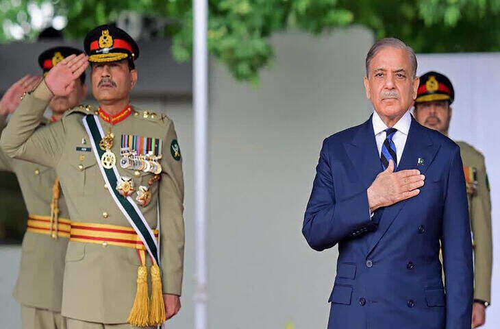 पाकिस्तान के सेना प्रमुख आसिम मुनीर की परमाणु धमकियों के पीछे छुपा खोखलापन, यहां जानिए आतंकिस्तान की ताकत का लेखा-जोखा 