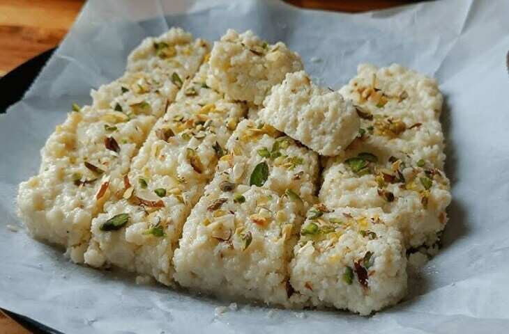 Raksha Bandhan 2025: राखी पर बनाएं देसी स्टाइल कलाकंद जो एकबार चखा तो बार-बार खाने का होगा मन, जानिए विधि 