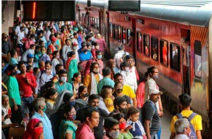 दिवाली-छठ पर ट्रेन से सफर करने वालों के लिए अलर्ट! रेलवे ने बदले टिकट बुकिंग के नियम, समय रहते जान लें डिटेल