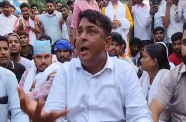 15 दिन का संघर्ष खत्म! नरेश मीणा ने खत्म किया अपना आमरण अनशन, वीडियो में बोले - 'अब लेकर लौटूंगा 'भगत सिंह सेना'