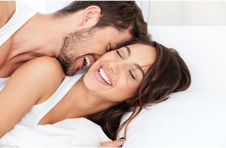 बेंचिंग से लेकर सिचुएशनशिप तक क्या आप जानते है मॉडर्न लव के अटपटे कोड्स ? यहाँ जानिए हर एक का मतलब 