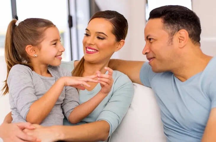 बच्चों को जरूर सिखाएं ये 5 जरूरी मैनर्स: हर कोई करेगा आपकी परवरिश की तारीफ, बच्चे बनेंगे संस्कारी और समझदार