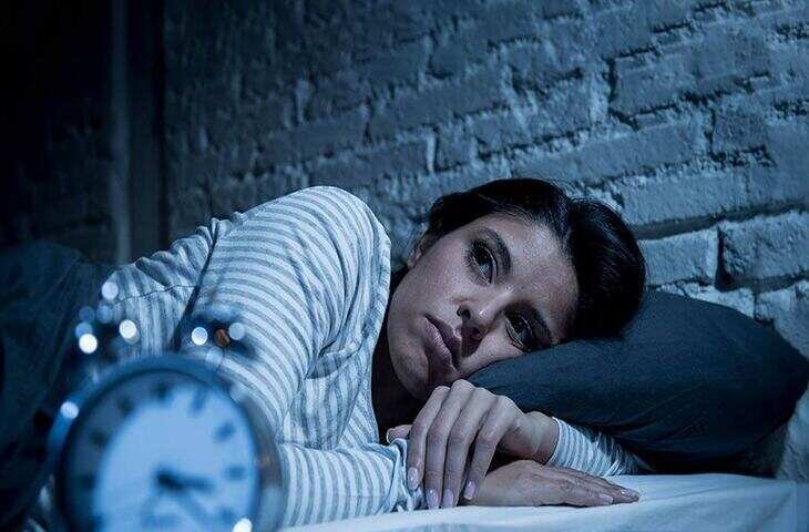 क्या आपकी नींद रोज 2-3 बजे टूट जाती है तप हो जाए सावधान ? हो सकती है ये गंभीर बिमारी 