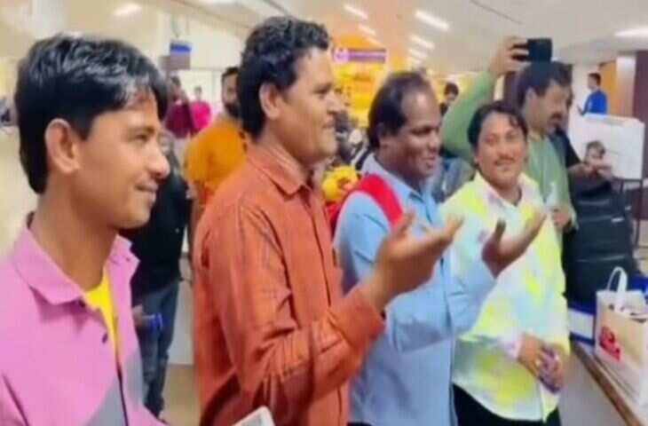 Viral Video: जोधपुर एयरपोर्ट पर गूंजा राजस्थानी लोक संगीत, कलाकारों की परफॉर्मेंस ने जीता दिल