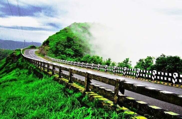 Hill Stations In North East: समर वेकेशन के लिए बेस्ट हैं ये 5 हिल स्टेशन, ठंडी वादियों में बिताएं सुकून के पल