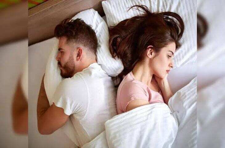 Relationship Tips : कपल्स की ये 4 छोटी गलतियां बन सकती हैं बड़े झगड़ों की वजह, रिश्ते में आने लगती है दूरियां